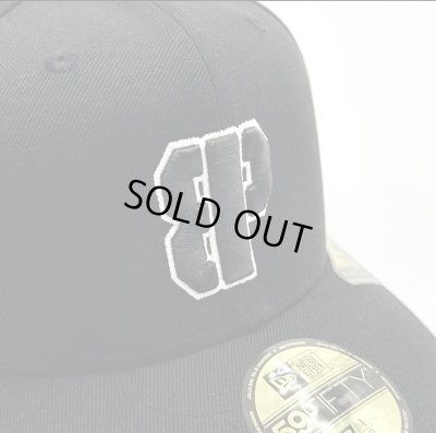 画像4: 【BROOKLYN PROJECTS】BP LOGO 59FIFTY  Pre-Curved BLACK x Glow in the dark White