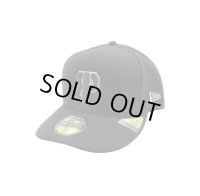 【BROOKLYN PROJECTS】BP LOGO 59FIFTY  Pre-Curved BLACK x Glow in the dark White